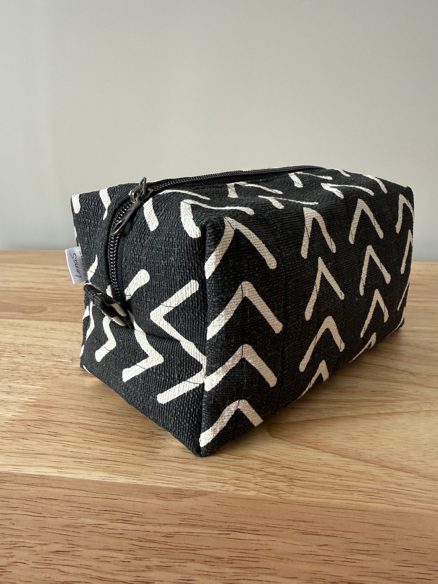 Medium Boxy Zippered Toiletry Bag